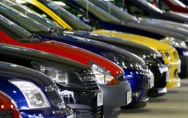 Автомобільний лак у балончику – види та технологія нанесення